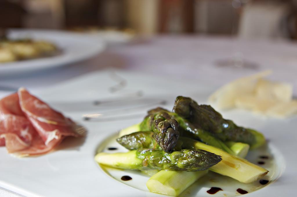 Les Berceaux Hotel Epernay Ngoại thất bức ảnh