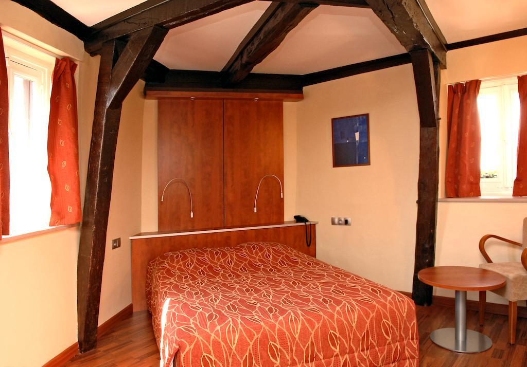 Les Berceaux Hotel Epernay Phòng bức ảnh